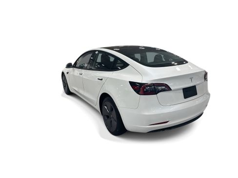 Certified 2023 Tesla Model 3 Standard Range RWD image 4