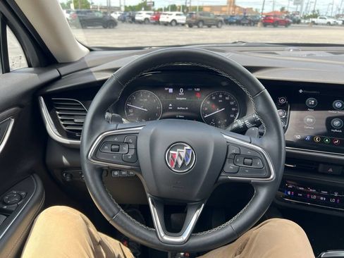Used 2023 Buick Envision Avenir FWD image 16