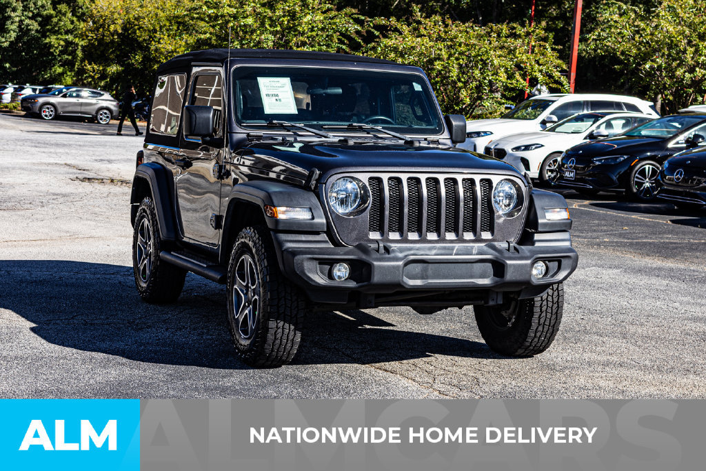 Used 2022 Jeep Wrangler Sport AWD/4WD image 4