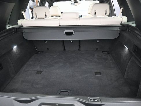 Used 2022 BMW X5 xDrive45e w/ M Sport Package image 31
