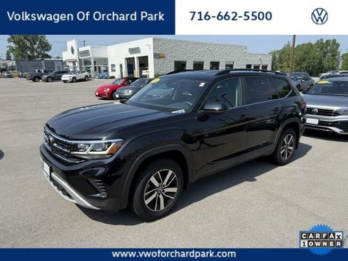 Used 2021 Volkswagen Atlas SE image 1