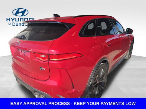 Used 2020 Jaguar F-PACE SVR image 3