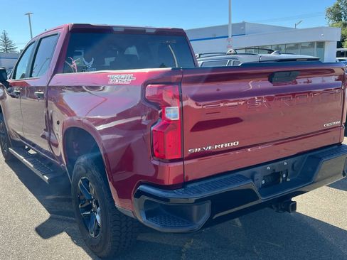 Used 2019 Chevrolet Silverado 1500 Custom Trail Boss w/ Custom Convenience Package AWD/4WD image 6