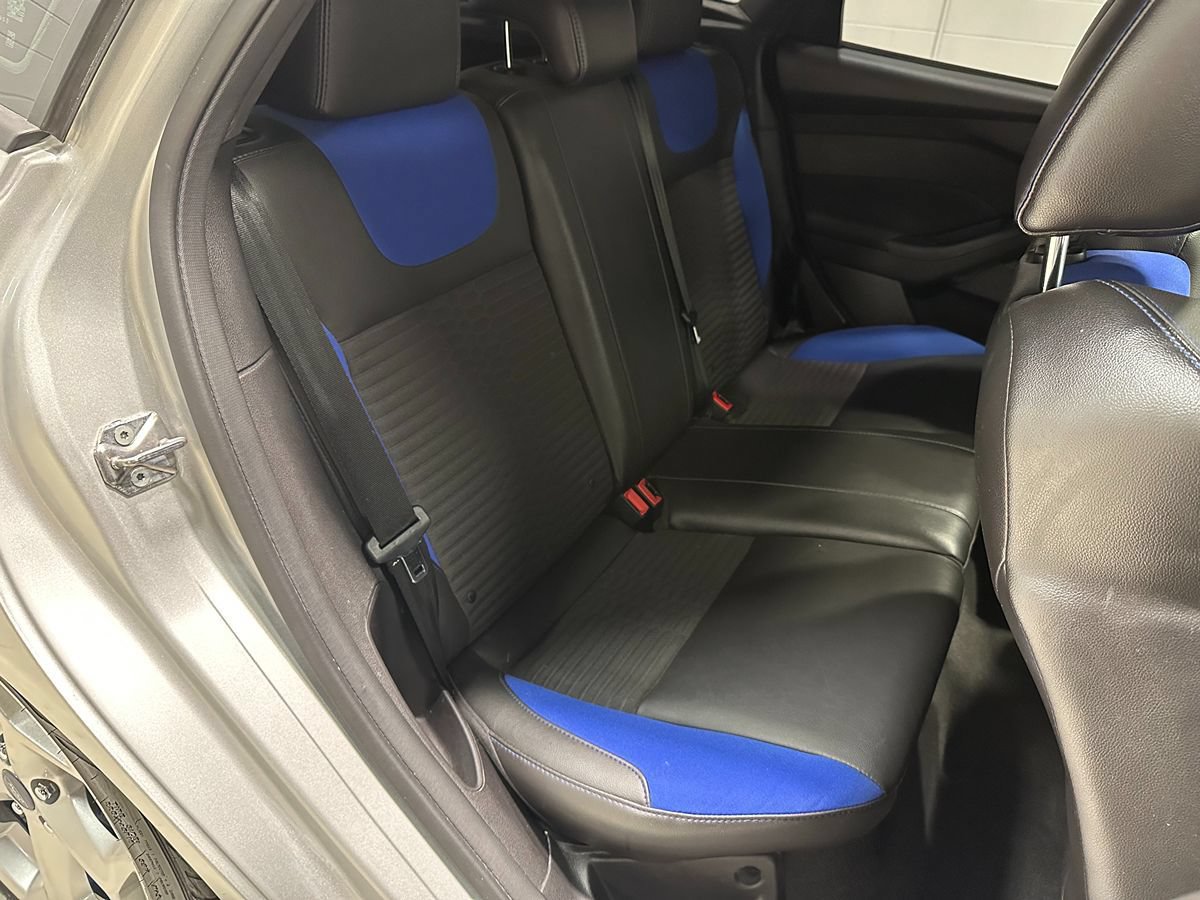 Used 2013 Ford Focus ST FWD image 18