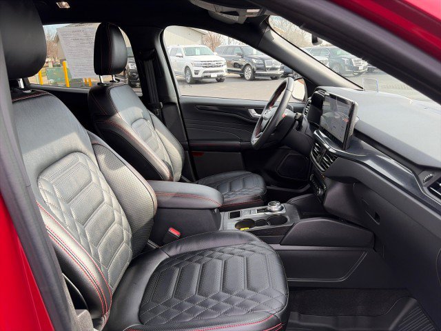 Used 2024 Ford Escape ST-Line Elite w/ Premium Technology Package AWD/4WD image 20