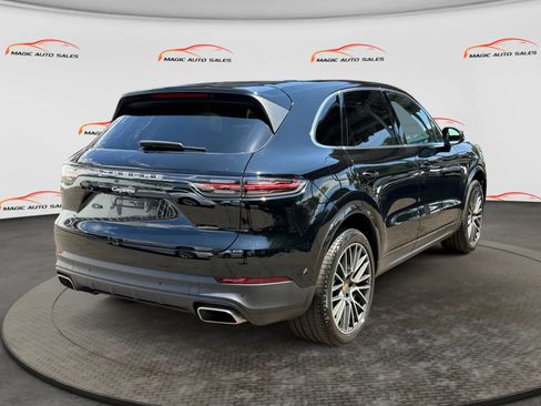 Used 2019 Porsche Cayenne AWD/4WD image 10