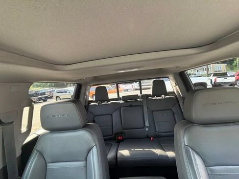 Used 2021 GMC Sierra 1500 Denali w/ Denali Ultimate Package AWD/4WD image 66