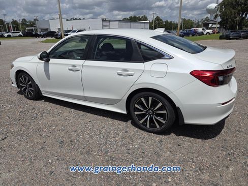 Used 2022 Honda Civic EX image 9