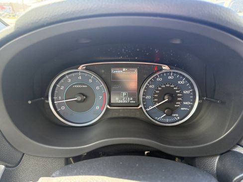 Used 2015 Subaru Crosstrek 2.0i Limited image 20