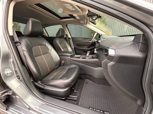 Used 2020 Nissan Altima 2.5 SR w/ Premium Package image 27