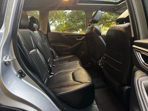 Used 2019 Subaru Forester Limited image 16