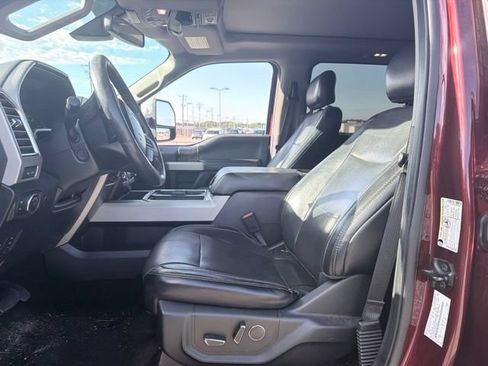 Used 2017 Ford F250 Lariat w/ Lariat Ultimate Package AWD/4WD image 11