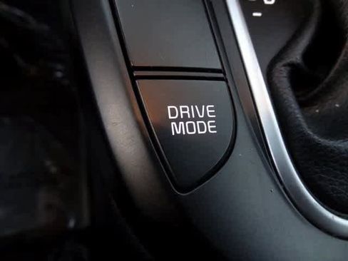 Used 2023 Kia Soul LX image 25