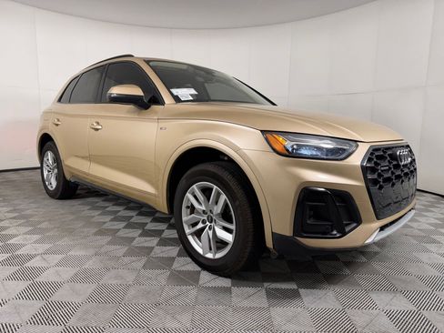 Used 2022 Audi Q5 2.0T Premium AWD/4WD image 6