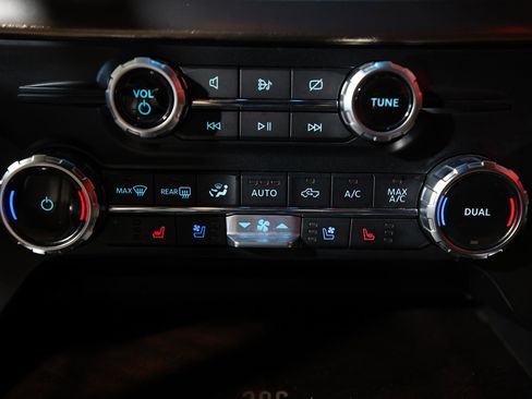 Used 2023 Ford F150 King Ranch w/ Equipment Group 601A High image 19