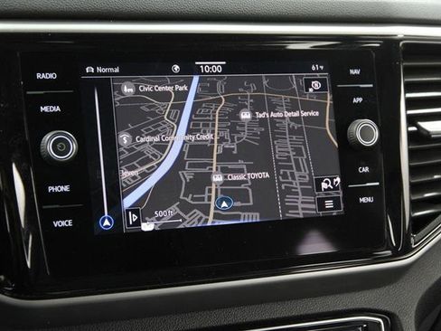 Used 2023 Volkswagen Atlas Cross Sport SEL image 11