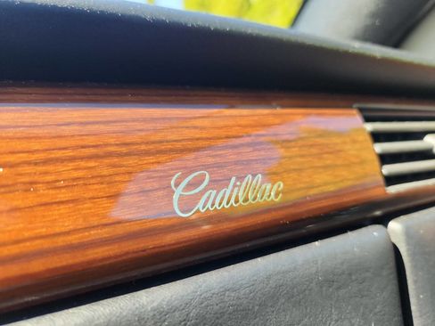 Used 2002 Cadillac Eldorado Touring w/ Preffered Equipment Group image 20