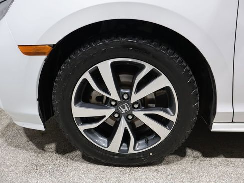 Used 2023 Honda Odyssey Touring image 7
