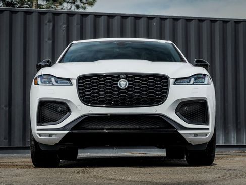 New 2026 Jaguar F-PACE R-Dynamic S image 5