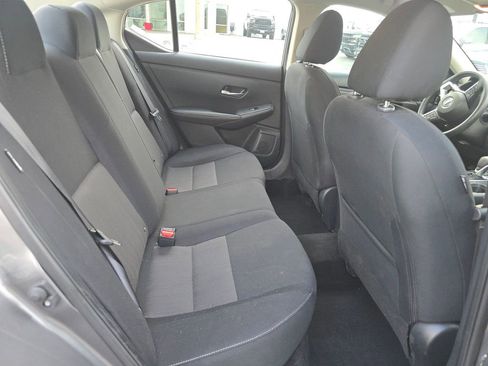 Used 2023 Nissan Sentra SV image 8