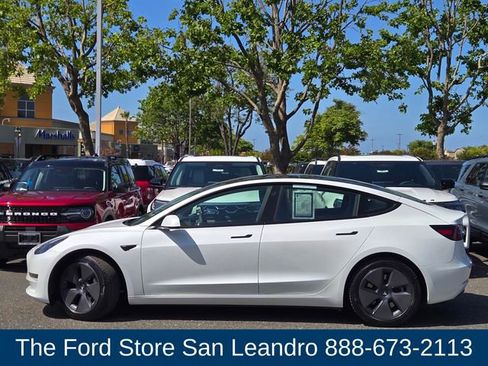 Used 2023 Tesla Model 3 Standard Range RWD image 5