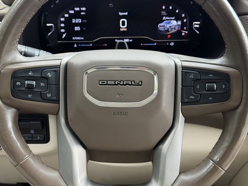 Used 2023 GMC Yukon XL Denali w/ Denali Reserve Package AWD/4WD image 21