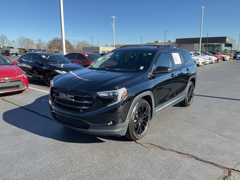 Used 2020 GMC Terrain SLT w/ Preferred Package image 1