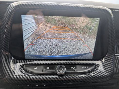 Used 2017 Chevrolet Camaro LT w/ Technology Package image 10