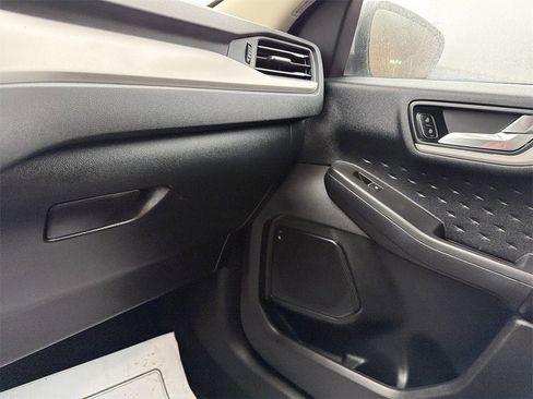 Used 2020 Ford Escape SEL image 24