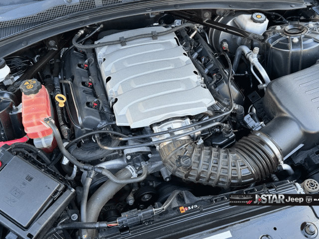 Used 2019 Chevrolet Camaro SS RWD image 28