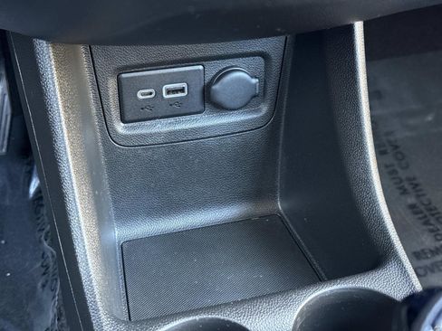 Used 2019 Chevrolet Spark LT image 6