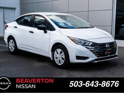 New 2025 Nissan Versa S w/ Trunk Package