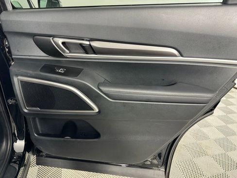 Used 2025 Kia Telluride S image 29