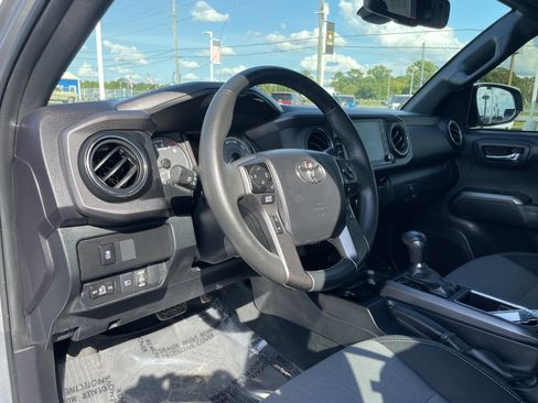 Used 2023 Toyota Tacoma TRD Off-Road w/ Technology Package image 14