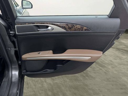 Used 2015 Lincoln MKZ Hybrid w/ Equipment Group 202A Reserve FWD image 20