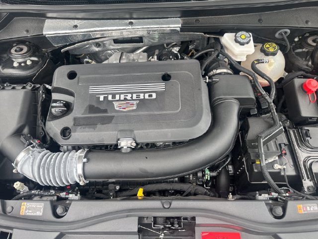 Used 2024 Cadillac XT4 Premium Luxury FWD image 22