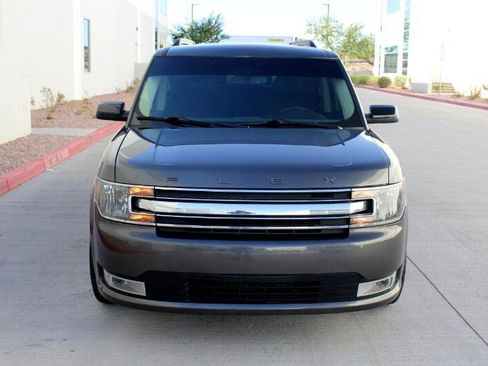 Used 2019 Ford Flex SEL w/ Equipment Group 202A image 2