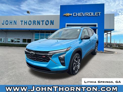 Used 2025 Chevrolet Trax RS w/ Driver Confidence Package image 1