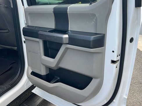 Used 2021 Ford F350 XLT AWD/4WD image 15