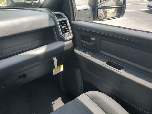 New 2026 RAM 3500 Tradesman AWD/4WD image 18