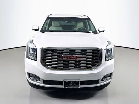 Used 2019 GMC Yukon XL Denali w/ Denali Ultimate Package image 2