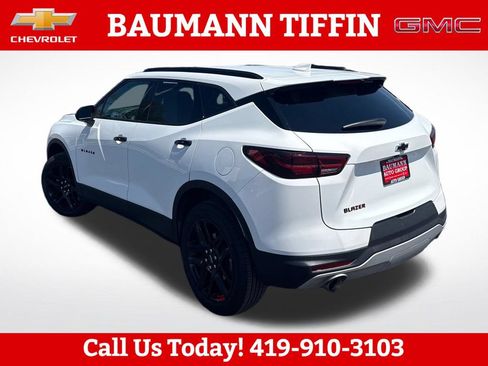 Used 2023 Chevrolet Blazer LT w/ Convenience Package FWD image 5