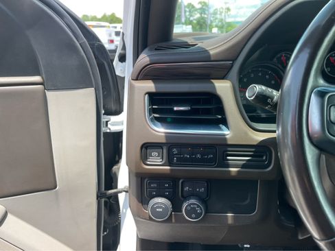 Used 2021 Chevrolet Tahoe Z71 AWD/4WD image 14