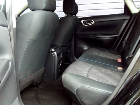 Used 2019 Nissan Sentra SR FWD image 26
