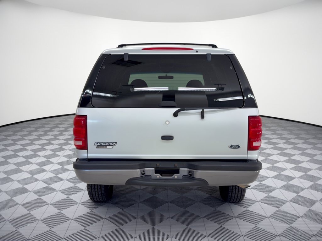 Used 1999 Ford Expedition XLT RWD image 11