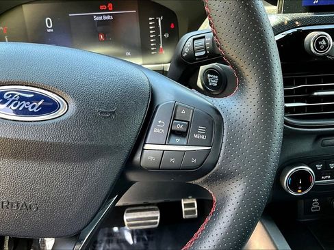 Used 2024 Ford Escape ST-Line FWD image 11
