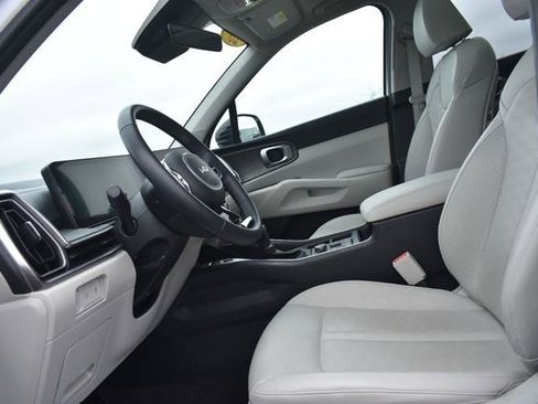 Certified 2025 Kia Sorento X-Line EX image 25