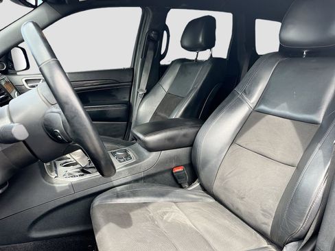 Used 2022 Jeep Grand Cherokee Laredo X AWD/4WD image 21