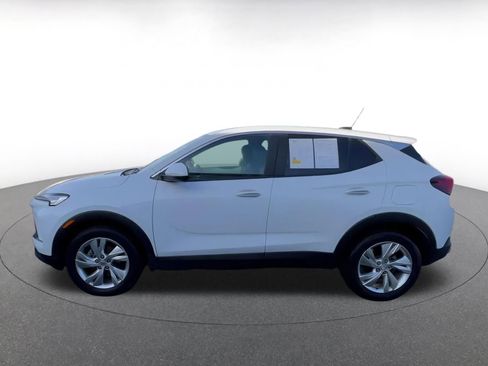 Used 2025 Buick Encore GX Preferred image 8