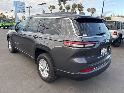 Used 2025 Jeep Grand Cherokee L Laredo RWD image 19